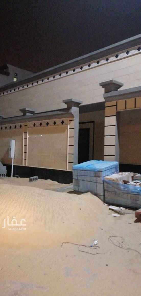 1552567 دور وملحق جديد يتكون من مجلس رجال ومجلس حريم ومقلط وصاله وثلاث غرف نوم
فيهم غرفه مستر وملحق من غرفه
مؤسس على دور وثلاث شقق
الدور في حي طيبه
مطلوب مليون و١٥٠ قابل لتفاوض
