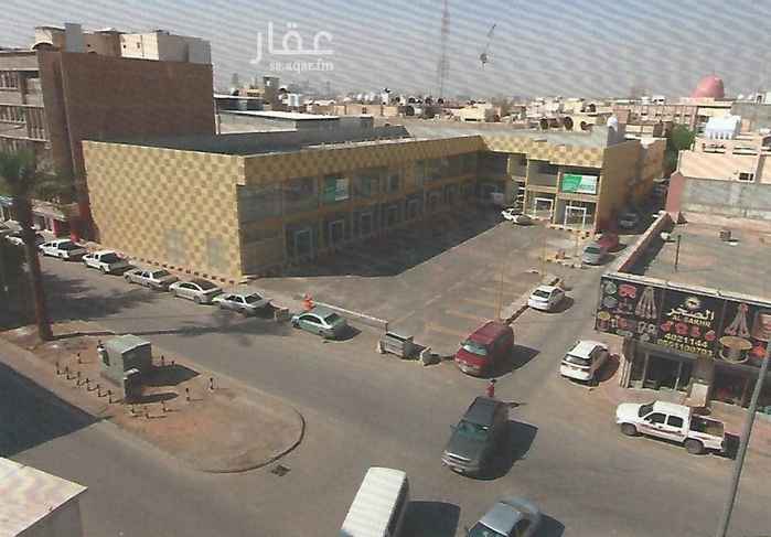 1679277 محل للايجار في موقع مميز بشارع الريل التجاري
محل رقم ١٠ *ميزانين*
قيمة الايجار ١٥٠ الف قابل للتفاوض
للتأجير والاستفسار ٠٥٩٠٠٧٠٠٨٧