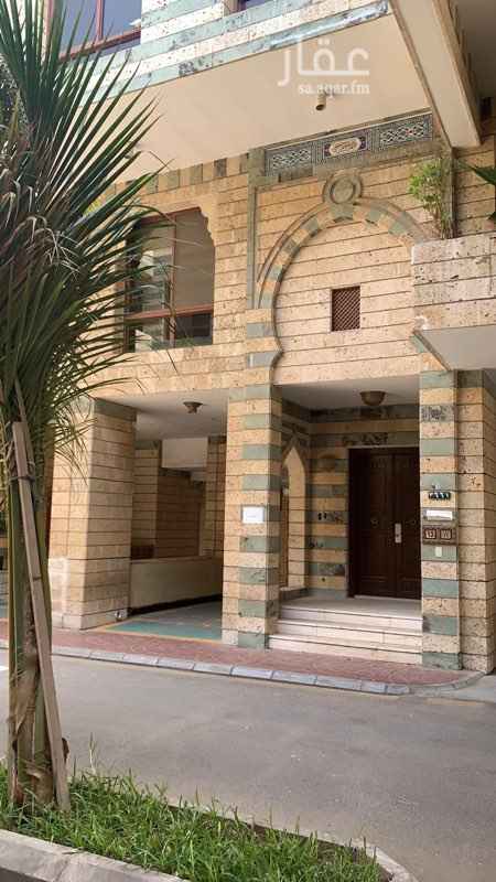 1625688 بيوتات الأعمال
فيلا مكتبية للايجار (ليست سكنية)
مساحة ٤١٠
تكيف مركزي جديد
مصعد جديد
مُجددة بالكامل
الإيجار ٣٢٠ الف ريال