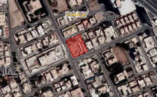 1453126 فرصة استثماريةللايجار بعقد طويل الاجل
ارض سكني بحي المؤتمرات
المساحة : 2,475 م2
شمالاً : شارع 10م بطول 45م
جنوباً : شارع 20م بطول 45م
غرباً : شارع 20م بطول 55م
للمفاهمة نرجو التواصل