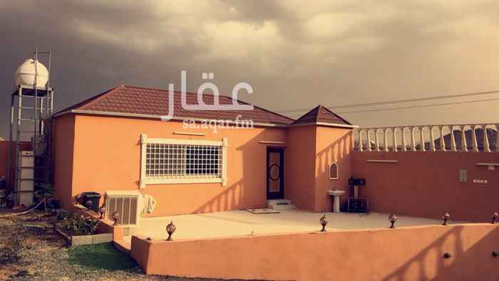 1375902 آستراحة للبيع في حي النور2 الاستراحه عباره عن حوش مسلح به مجلس 5*7 ومطبخ ودورة مياه ودكه وحوش كبير وخزان مسلح وبياره اجلكم الله مسلحه وعداد كهرباء ويوجد معاملة استحكام منتهيه متبقي عليها موعد الشهود