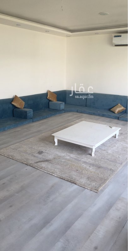 1462274 صاله كبيره ارضيه باركية و غرفه و مطبخ نظام امريكي و ملحق
و مسطح اخضر و دكة
الشالية رايق في الليل و يتميز بموقع هادئ و لا يوجد ازعاج نهائياً