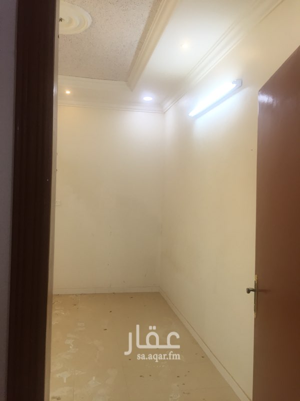1695044 شقه نضيفه ولا بها اي اضرار