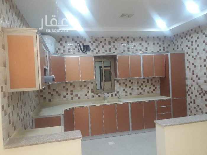 1558161 الايجار شقق خمسة خرف مدبخ راكب ثلاث غرف نوم مجلس رجال ومغلط وصاله مدخلين مطلوب ٢٨الف موقع ممتاز قريب لي بنده الاستفسار ابو عيسي مكتب سمو الارض ٠٥٥٣٢١٣١٨٠