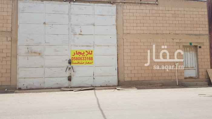 1456043 مستودع في حي الفيصلية في مكان مميز جدا قريب من طريق النهضة وطريق المدينة المنورة -مخرج 17- وشارع المفارش -أسد السنة- والدائري الشرقي.
بسعر منافس جدا جدا جدا.