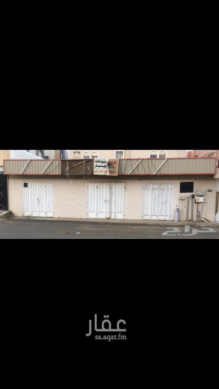 1333284 مستودع بموقع جدا مهم وداخل مدينة خميس مشيط في حي النخيل
مساحته 13 * 7 متر
للإيجار الشهري أو السنوي
10000 ريال قابل للتفاوض وشهري 1000