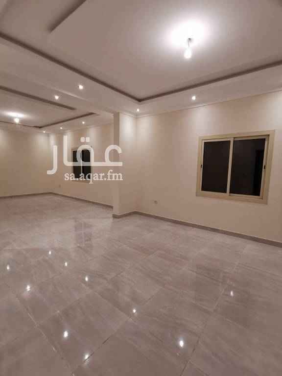 1313378 بسم الله الرحمن الرحيم
فيلا روف فاخرة للبيع فاخرة للبيع بحي الصفاء
الفيلا الروف مكونة من ٧ غرف وسطح كبير
المساحة/
٢٥٥م٢ مساحة المباني
٢٥٥م٢ مساحة السطح
المساحة الإجمالية /٥١٠م٢
الشقة مكونة من ٧ غرف
وصالة و٥ حمامات ومطبخ
وغرفة خادمة وغرفة سائق
المميزات
١) موقع مميز جدا
٢)المساحات كبيرة
٣)شارع ٢٠م كبير
٤)تشطيب فاخر
٥)ضمانات على السباكة والكهرباء
السعر / ١.١٠٠.٠٠٠ ﷼ قابل للتفاوض
للاستفسار / 0580983267
0509170360