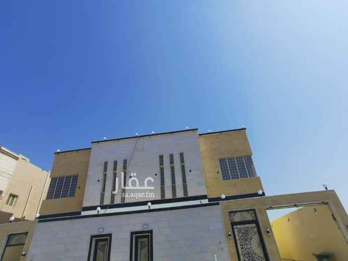 1750474 بسم الله الرحمن الرحيم
فيلا جديدة للبيع بالحمدانية
المساحة / ٣١٥م٢
الفيلا مكونة من دورين
الدور الأول :
مجلسين وصالة كبيرة ومطبخ ووحمامين
الدور الثاني :
غرفتين ماستر وغرفتين وحمام وصالة
المميزات
تشطيب سوبر لوكس
الموقع المميز
الملحق مؤسس
السعر / ١.١٥٠.٠٠٠ ﷼