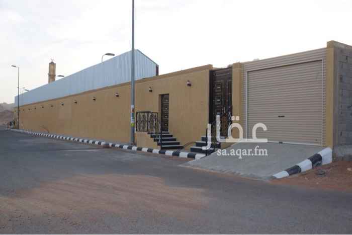 1676749 استراحة على ثلاث اراضي كل ارض بمساحة 550م مسوره بالكامل. احد الاراضي فاضيه ليس فيها بناء. كامل المساحه 1650م الشارع 15م شرقي.
تتكون من مجلسين ومشب وغرفه ومسبح عدد ثلاث دورات مياه ومطبخ.
السوم مليون ريال لكامل الاستراحه .
البيع قريب