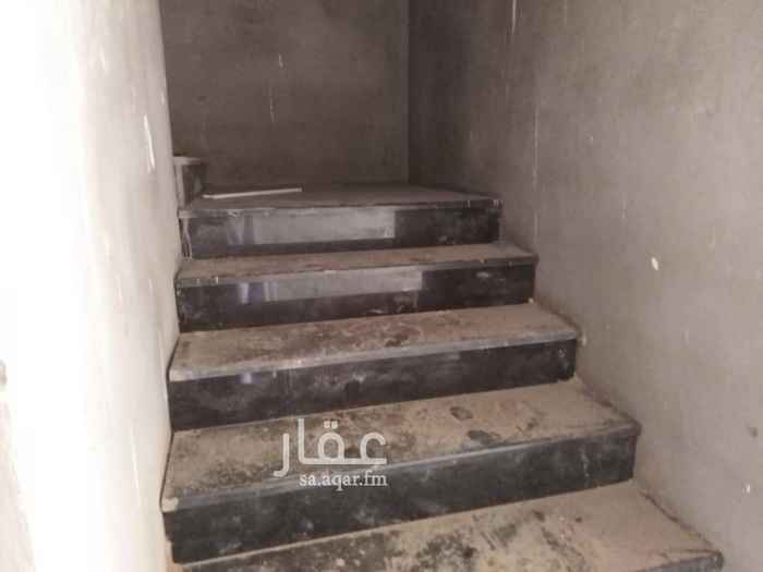1744314 فله للبيع مساحه 300 دور وملحق ادور الارضي اربع غرف 3 حمامات صاله مطبخ مدخلين ادور الملحق غرفتين حمام صاله ملحق السعر 900الف قابل للتفاوض