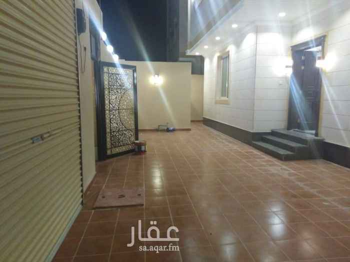 1750745 فله للبيع مساحه 374 دورين وملحق نضام شقق في الحمدانيه الصالحيه المواصفات ادور الارضي خمس غرف 3 حمامات صاله مطبخ مدخلين ادور الاول خمس غرف 3 حمامات صاله مطبخ مدخلين ادور الملحق ثلاثه غرف حمامين مطبخ صاله سطحين السعر مليون 400الف قابل للتفاوض علا شارع 20 مفصوله عليه ضمانه بناء سباكه كهرباء عشرين سنه اعتذر الموقع غير دقيق للتواصل علا رقمي الي في عقار ولكم مني جزيل الشكر والتقدير