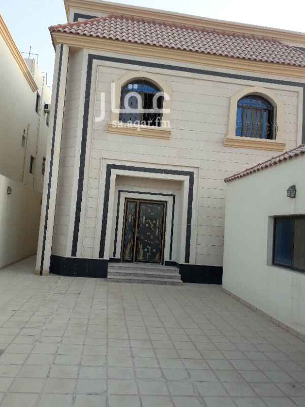 1168286 الايجار فله مستخدمه سنه نضيفه ٥٠الف السنه طريقة الدفع كل ست اشهر الاستفسار ابو عيسي جوال ٠٥٥٣٢١٣١٨٠