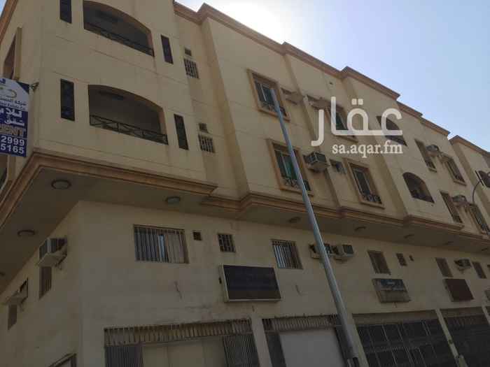 1763111 للايجار شقق عوائل مدخلين ثلاث غرف وصاله ومطبخ وحمامين