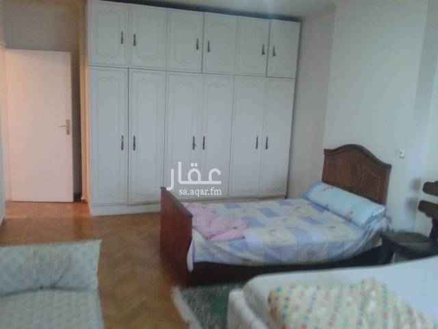 1643901 شقه بالاسكندربه . مصر. علي البحر مباشرتا مبني هيلتون الكورنيش . شقه فندقيه مساحه
500 متر 5 غرف نوم 4 حمام
مطبخ كبير ريسبشن 200 متر
تراس 40 متر واخر 20 متر
مفروشه بالكامل مع الاجهذه كامله جميع الغرف والريسبشن مواجهه مباشره علي البحر
5 مصاعد . شاطيء خاص
السعر 10 مليون جنيه مصري
للتخاطب
ت . 00201222157707
mail
captainhakim50@yahoo.com