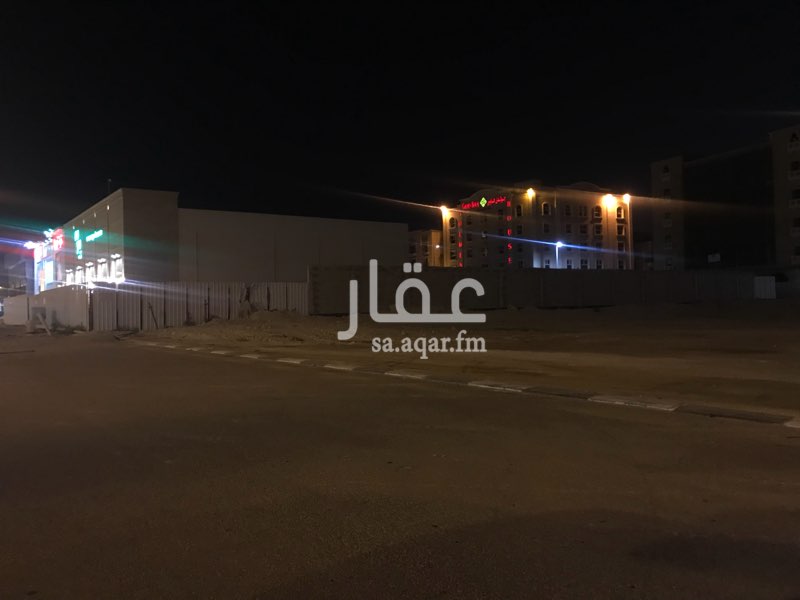 1155040 أرض على شارع الخليج بالدمام ..
الاستثمار إيجار ١٥ سنة ..
وهي للبيع كذلك .