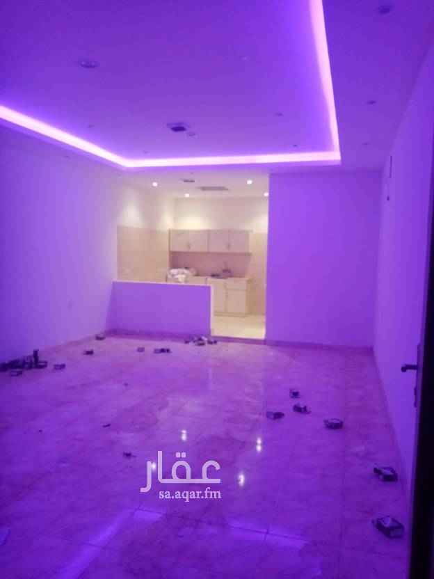 1564557 استراحه عزاب بحي النرجس
للايجار السنوي
مجلس ٧ في ٤ ونص
مطبخ
دورة مياة
حوش صغير