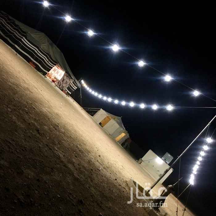 1432947 السلام عليكم
مخيم كبير للإيجار، شمال الرياض على طريق القصيم، يتكون من قسمين :
قسم الرجال :
بيت شعر 9*5 .
خيمة مقلط 4*4 .
دورتين مياه.
برميل مندي.
قسم النساء :
خيمة مجلس 7*5 .
خيمة مقلط 4*4 .
مطبخ.
دورتين مياه.
ألعاب للأطفال.
يتوفر في الموقع تموينات وسوق غنم ومسلخ.