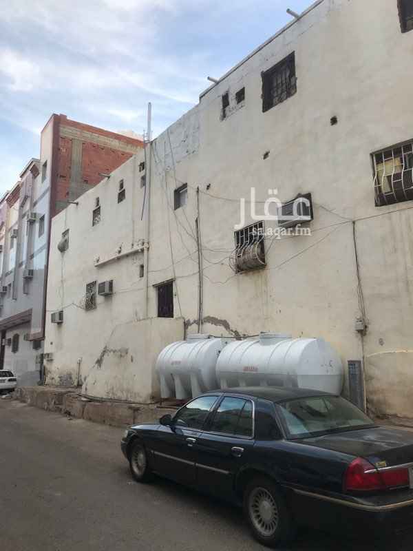 1440092 بيت شعبي في ارض الكردي يتكون من خمسة شقق بمنافعها
وحوش خلفي
المساحة ٣٤٧م
المطلوب٥٠٠ الف