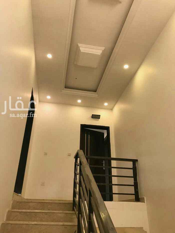 1491095 2 شقه في السطح
3 غرف
1مجلس
3دورات مياه
مطبخ
صاله
سطح خاص
(في حالة طلب العميل تركيب المطبخ والمكيفات يصبح الايجار 25000 ريال،
اما بدون المطبخ والمكيفات الايجار 20000 ريال)