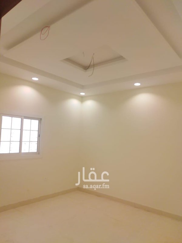 1506921 للبيع شقه تمليك فاخره جداا في حي راقي ..
{متوفر جميع الخدمات -خزانات علويه وسفليه مستقله -عداد كهرباء مستقل -موقف سيارات مغطى }
بمدخلين +أماميه .
المساحة :١٢٠م
العمر :جديدة لم تسكن من قبل ..
مكونه من :
{غرفتين نوم}
{مجلسين }.
{صالة كبيره -مطبخ}.
{دورتين مياة}.
السعر:٢٠٠ ألف .
جدة ؛مخطط التيسير المميز
لن يتم الرد في الموقع لقلة دخولي للمفاهمة:
0583237936