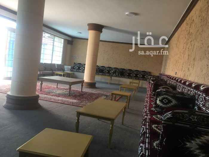 1220572 قسم رجال + قسم نساء / قسم الرجال يحتوي صالة ٨×٥ + مجلس خارجي ١٢×٩ + مشب ٤×٤ + مجلس بنضام تدفئه ٦×٤ + مطبخ + ملعب كورة قدم + حفرة للمندي + ثلاث دورات مياة + بيت شعر ٨×٦ ) قسم النساء يحتوي علا صالة ٩×٦ + مطبخ متكامل + طاولة طعام + غرفة نوم بدورة مياة + غرفة نوم بدورة مياة مع غسالة للملابس + بيت شعر خارجي ١٣×٩ مزود بمكيفات اسبلت كبيرة + شلال ماء + ملعب كورة قدم ) ملاحضة جميع الصالات والمجالس يوجد بها مكيفات اسبلت / كما يوجد لدينا استراحات اخرى وشاليهات للحجز والاستفسار / 0583358586