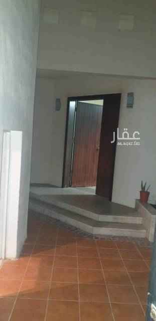 1693487 فيلا دوبلكس للايجار بحي الارجان طريق الميناء الخالديه
مدخل كراج خاص للسياره غرفه للسائق خارجيه .
عباره عن ( مجلس مقلط وصاله ومطبخ وحمامين بالدور الارضي
الدور العلوي ٣ غرف نوم وحمامين ومطبخ والدور الأخير غرفه خادمه بحمام ومكان للغسيل مع سطح خاص)