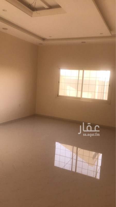 1506376 فله فاخره للبيع تشطيب لوكس موقع مميز شارع عشرين مقابل حديقه ..
لمزيد من الاستفسار التواصل ع 0590022922