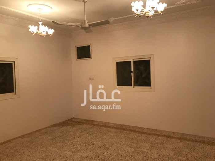 1564083 شقه دور ثالث مدخلين
رجال ونساء
فيها مجلس ومقلط وصاله ومطبخ راكب وغرفه نوم ومجلس نساء ودورتين مياه .. سطح مستقل وخزان وكهرباء مستقله والحيران ممتازين ومتعاونين