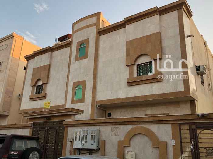 1740080 عماره كل دور شقتين
الدور الارضي كل شقه بمدخل منفصل واجهه رخام
كل شقه اربعه غرف وحمامين
مصعد مؤسس