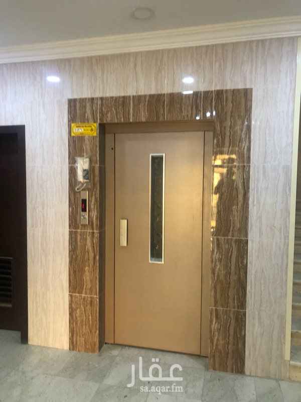 1681208 الاجاويد١
شقه اربع غرف وثلاث دورات مياه
مدخلين
عداد كهرب مستقل
شبكة ماء
مجدده
امام جامع وخدمات بقاله ومغسلة ملابس
مطلوب عريس الى طفلين بالكثير
عدم التدخين