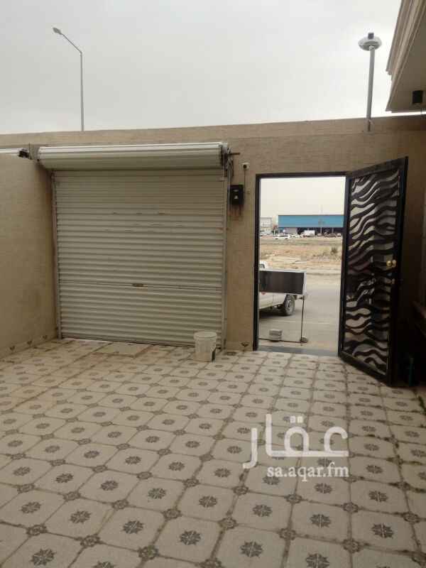 1458881 فيلا درج صالة للايجار جديدة نظيفة جدا برمال الواحة