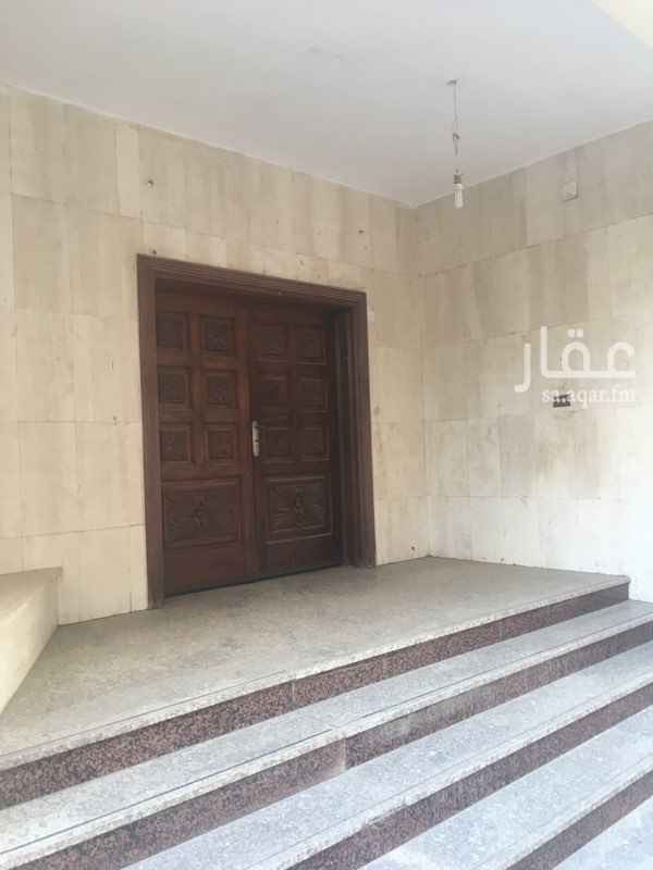 1577344 فيلا للايجار بحي الشاطي ٤ غرف نوم ٢ مجالس مطلوب ١٠٠الف
تصلح شركة او مشغل علي شارع ٢٥ متر مذدوج