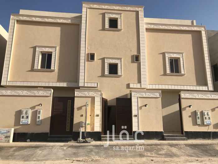 1513291 دور ثالث في فيلا جديدة بحي القصور
مصعد يخدم الدور الثالث
الدور مكون من:
٣ غرف نوم( وحده ماستر) صالة مجلس مطبخ