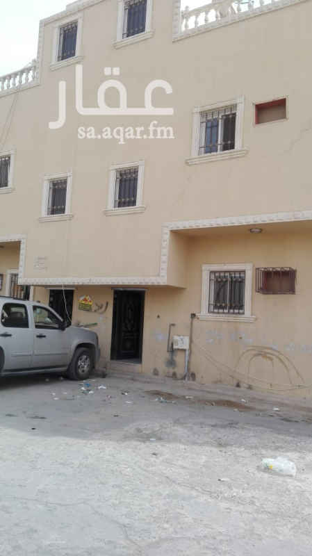 1400068 للبيع عمارة بحي اليمامة على شارعين 20 الخزان شمالي و12 غربي زاويه مساحه 148،5م ست شقق كل دور شقتين 5شقق على ثلاث غرف وصاله ومطبخ وحمامين وشقه غرفه وصاله ومطبخ وحمامين وسطح 6 عدادات أجارها من سنه 75 الف بعد النزول تتراوح بين 42 الف وخمسين الف .
السوم 500 الف
تقبل صندوق عقاري
مكتب المنارات المضيئة
