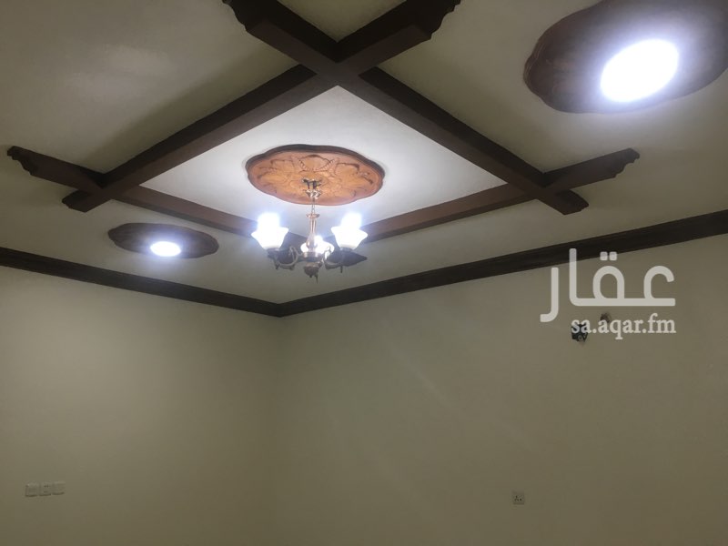 1547047 للايجار شقه عوائل في طيبه في 189
مقابل مسجد
مدخل خاص
دور ارضي
العمر تقريبا 5 سنوات
تتكون من مجلس وصاله
وغرفتين نوم ومطبخ ومستودع
وثلاث دورات مياه
الشقه نظيفه مجدده بالكامل
مطلوب 22000 دفعتين
0591055488