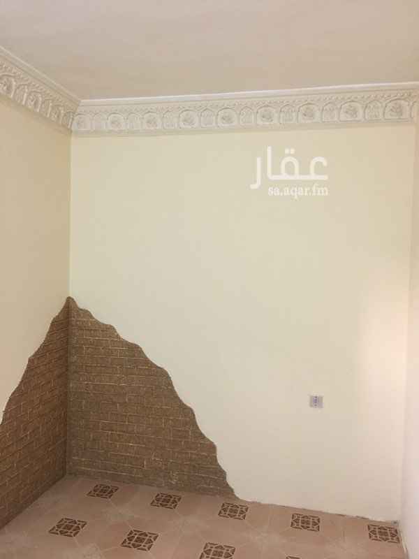 1540828 غرفه داخل شقة عزاب بالعقيق شمال الرياض
الموجودين بالشقة مصريين
شخص واحد للغرفة
الايجاارالسنوي ٨٥٠٠ شاامل السعي والمياه
٠٥٦٩٦٨٠٣٤)