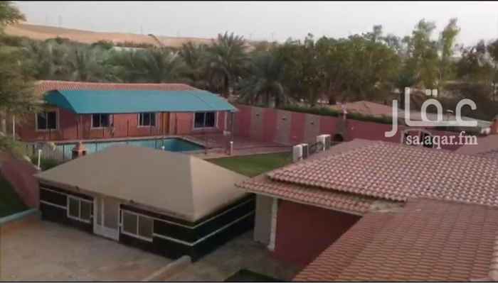 1549311 مزرعة خزامى العدل للا يجار اليومي - العيينه - الرياض
تبعد عن الدرعية ١٥ دقيقة
مزرعة خزامى العدل
مساحة المزرعة : 10 آلاف متر
تحتوي على قسمين :-
قسم الرجال : بيت شعر - دكة - مجلس - دورة مياه ومغاسل - مسطحات خضراء - ملعب كرة قدم - مواقف للسيارات - ممشى على النخيل
قسم النساء : صالة صغيرة - صالة كبيرة - غرفتين - دورة مياه ومغاسل - دورة مياه خارجيه - مطبخ - مجلس خارجي كبير ب ( مشب) - مسطحات خضراء - ثلاث غرف للمبيت مطله على المسبح - جلسة عريش بوسط النخيل - ممشى على النخيل .
كما تحتوي على