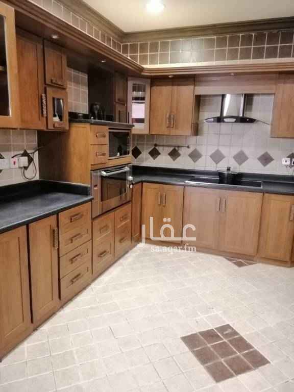 1508444 فيلا دورين درج صالة الدور الارضي مجلس وغرفة طعام وصالة كبيرة ومطبخ وحوش
الدور الثاني اربع غرف نوم احداهم ماستر مع دورة مياه وغرفة اخرى مع دورة مياه غرفتين بدورة مياه
الدور الثالث غرفة خادمة وغرفة غسيل والسطح
ويوجد غرفة سائق و ملحق خارجي شعبي به مشب
مكيفات سبليت راكبة
مطبخ راكب بدون الاجهزة
للتواصل مع المالك
0540099098 ابو خالد