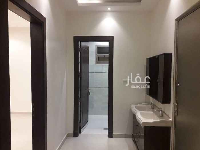 1510367 للايجار دور علوي فاخر ( مع سطح خاص )
الموقع / شمال الرياض مخطط القمرا ٥
قريب من طريق ابو بكر الصديق جميع الخدمات متوفرة
مدارس حكومية بنفس المخطط أولاد + بنات موقع مميز
مواصفاتها
مدخلين / مجلس رجال مساحة ممتازة - دورة مياة - مقلط- مستودع - مطبخ راكب نظيف مع غرفة شغالة + دورة مياة - صالة كبيرة - غرفة رئيسية مع دورة مياة - ٢ غرف نوم - دورة مياة + سطح خاص لدور
قيمة الايجار ٤٠ الف دفعتين سنوي
تواصل / ٠٥٩١٣٠٤١١٨