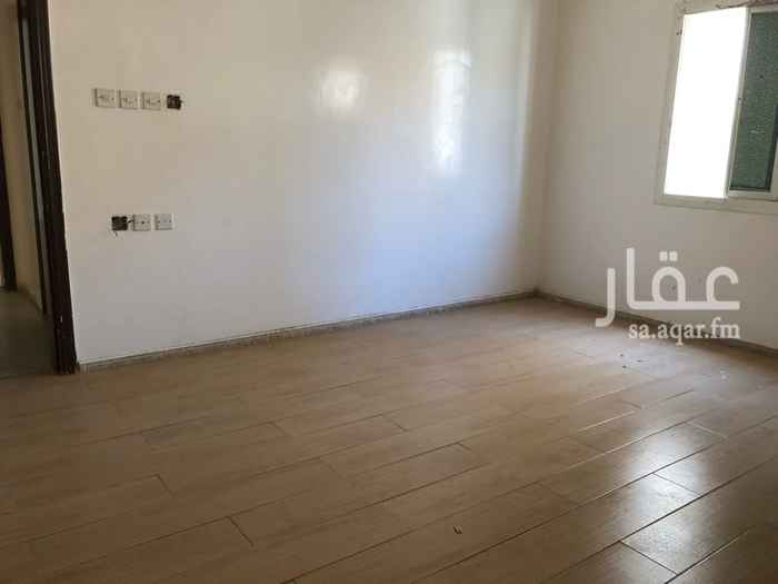1727773 الدور الاول شقة كبيره 5 غرف 4 حمامات