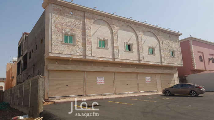 1496020 الموقع: يمتاز بقرب جميع الخدمات منها:
محطة القطار: تبعد ٥ دقائق
المطار: ١٠ دقائق
مجمع مطاعم وكافيهات: ٦ دقايق
محطة بنزين: مقابل العماره
صاله رياضية: ٥ دقايق
جامعة طيبة: ٣ دقائق
للتواصل: 0591374036