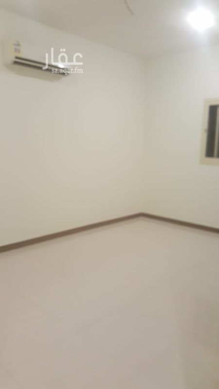 1636390 للايجار شقة 2 غرف نوم في حي الربيع شارع الغطغط
الشقه رقم 3 في عماره دور ارضي
مكونة من :
& 2 غرف نوم
& 2 حمام
& صالة
& مجلس
&مكيفات سبيلت ومطبخ راكب
الايجار 32000 ريال نهائي
للتواصل واتس اب لمعرفه الموقع الدقيق :
0557507987
0557507987
0557507987
0557507987
0557507987