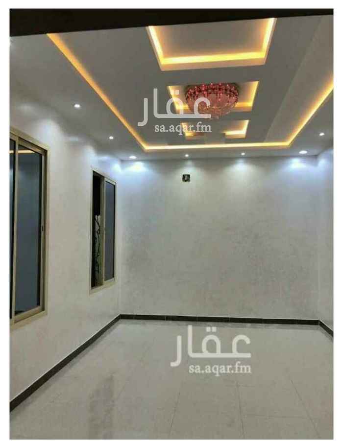 1569603 دور. ارضي للايجار بحي الرمال التعمير قريب البجادي شارع 30موقع ممتاز مطبخ راكب وغرفة شغاله دور فخامه ايجار 37الف دفعتين يتكون من مشب مدخل سياره مجلس رجال مقلط صاله مجلس حريم ثلاث غرف نوم مطبخ راكب واجهه شماليه نستقبل عروضكم ونلبي طلباتكم للتواصل واتس اب 0591787209