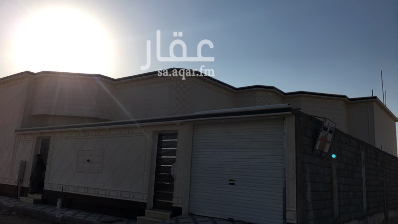1673365 دور واحد حجر جديد يقبل جميع البنوك حي الفيحاء طريق الكويت مقابل الافق الرجاء من الزبون الجاد يتصل على رقمي لعدم ردي على الرسائل والمحادثات الوليد للعقار 0592007700