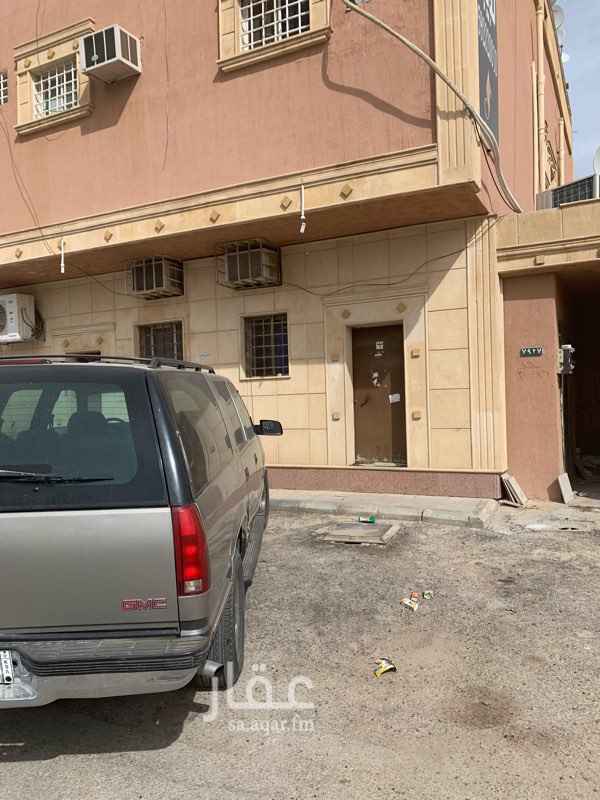 1338833 غرفه ارضيه + حمام + مطبخ صغير
الباب مباشرة على الشارع
السعر 750 شامل الكهرباء والماء