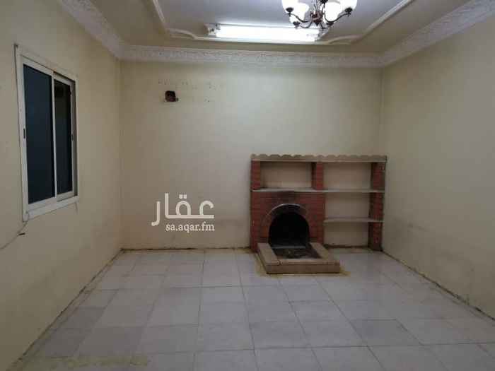 1615508 استراحه عباره عن مجلس مسلح 6 في 4
غرفه نوم 4 في 4 ومطبخ ودورة مياه
بدون بايكه