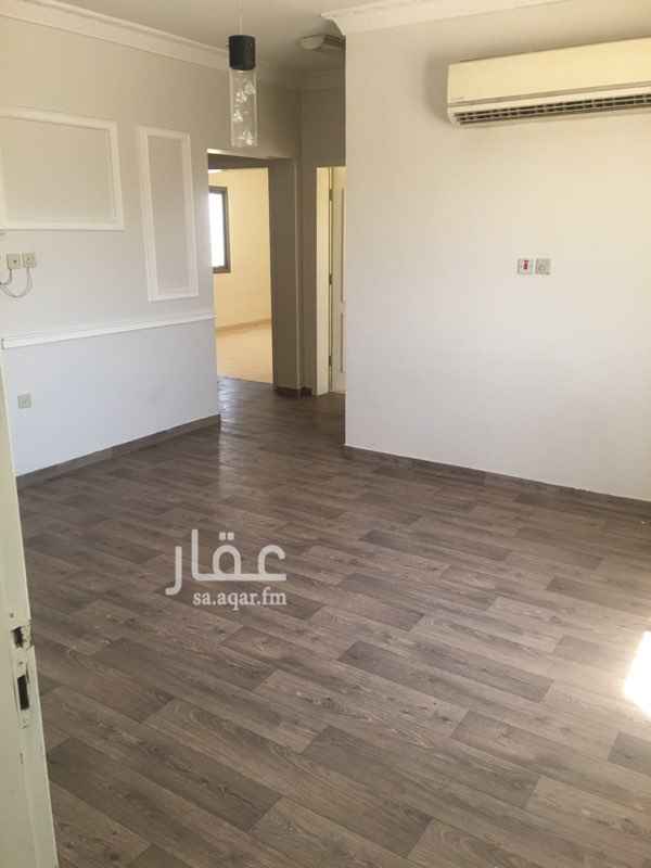 1746617 السلام عليكم ورحمه الله وبركاته
شقه للايجار دور ثاني، نظيفه كما هو موضح في الصور.
فيها مكيف راكب في الصاله ومطبخ.