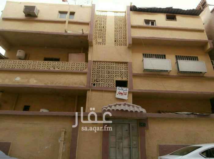 308728 للبيع عماره مكونه من 3 أدوار - 7 شقق
حي العدامه 1
الدور الارضي
شقه 4 غرف وصاله ومطبخ ودوتين مياة ومستودع صغير وحوش صغير
الدور 1: شقتين
الشقه الاولى 3 غرف ومطبخ دورة مياه
الشقه الثانيه غرفتين ودورتين مياة وصاله ومطبخ
الدور 2 : 3 شقق
الشقه الاولى غرفه وصاله ومطبخ ودوره مياة وسطح
الشقه الثانيه غرفتين وصاله ودوره مياه ومطبخ وجزء من السطح
الشقه الثالثه غرفه وصاله ومطبخ ودورة مياة ومستودع صغير
يوجد شقه خلفيه بمدخل خاص بجانب العماره مكونه غرفتين وصاله ومطبخ ودورة مياه ومستودع
مجدد بالكامل
