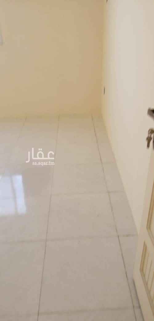 1760963 شقه ثلاث غرف وصاله معيشه مع حمامين ومطبخ الموقع المرفق ليس دقيق عالواتساب موجود