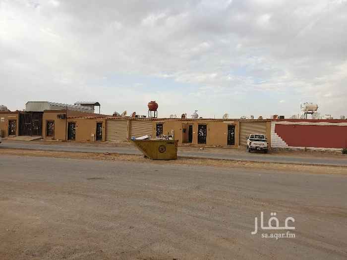 1392304 مجمع استراحات عدد سته استراحات للعزاب كل استراحة منفصلة ومدخل خاص وباب بايكه موجرة بمبلغ 75 الف